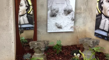 Aménagement de la cour de l'Hôtel de La Salle