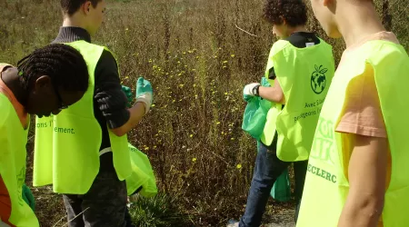 Opération "Nettoyons la Nature"
