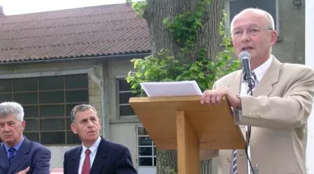 Frère Jean-Louis Goglin et M. Francis Walbaum nous ont tous les deux quitté …
