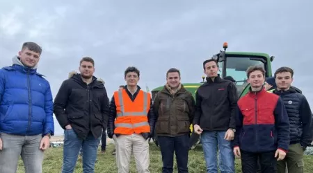 Nos étudiants sur le front !