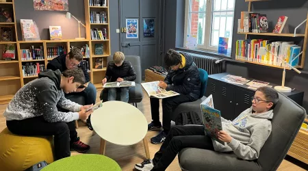 Lecture-plaisir au CDI !