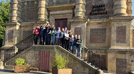 Rimbaud & Marionnettes : direction Charleville !