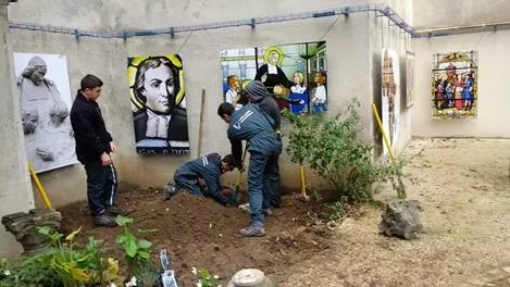 Aménagement de la cour de l'Hôtel de La Salle