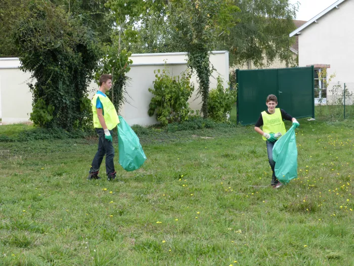 Les élèves de 3ème agissent pour l'environnement...