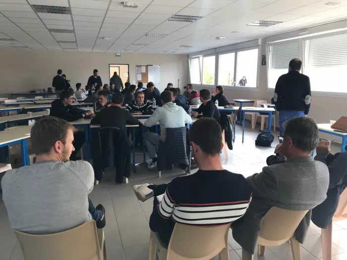 Les étudiants en 2ème année de BTSA ACSE se préparent pour le Hackathon