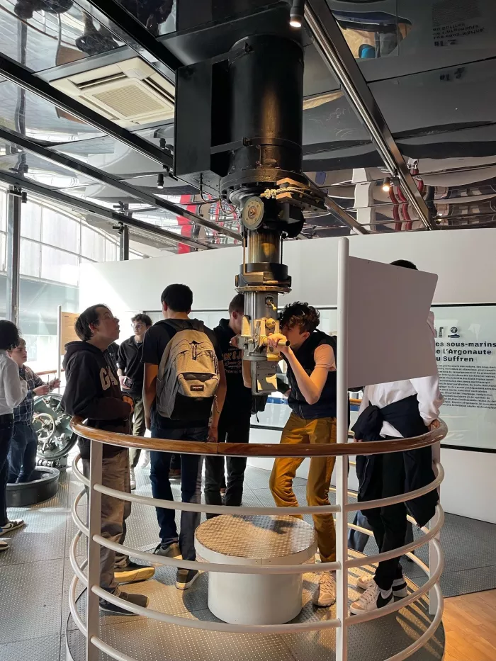 Les élèves de 2nde et 1ère Pro en visite à la Cité des Sciences et de l'Industrie