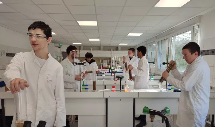 TP de biologie 1ère pro.