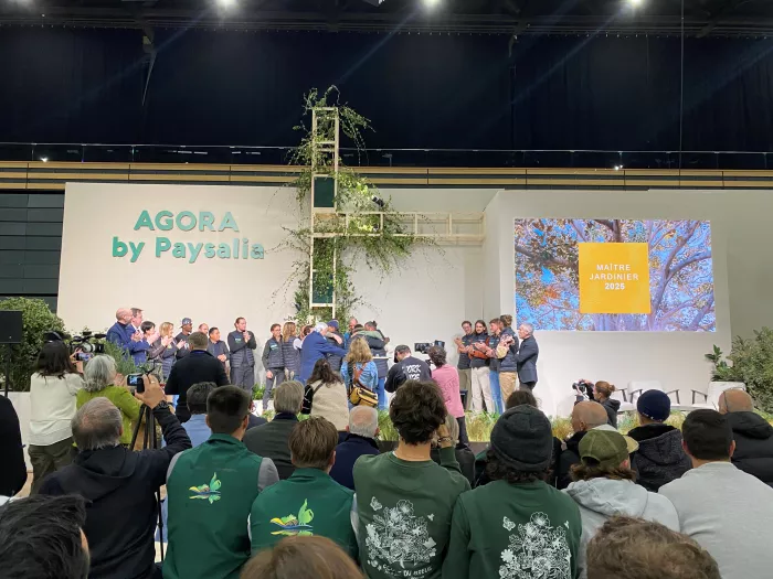 Deux apprentis en BTS AP : jury au Carré des jardiniers